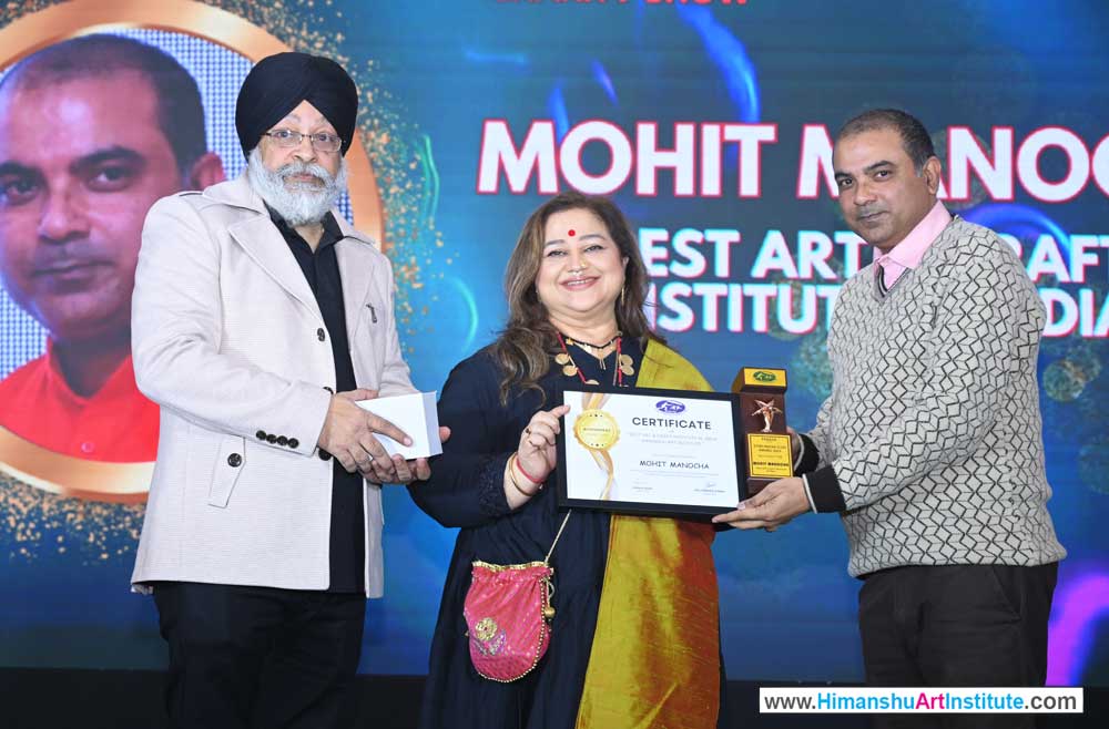Star Indian Icon Award 2025 for Best Art & Craft Institute in India, Indian Television and Film Actress Supriya Shukla presented the Award of Excellence to Mr Mohit Manocha, Founder of Himanshu Art Institute received that award, best painting institute in india, best fine art institute in india, best fine arts colleges in india, best fine arts Academy in india, best fine arts school in delhi, best art and craft colleges in india, best institute for fine arts in india, best craft classes near me, best colleges for fine arts, best drawing institute in india, best drawing classes in india, best drawing school in india, fine art schools in india, top fine art institute, himanshu art institute, west patel nagar, delhi, india